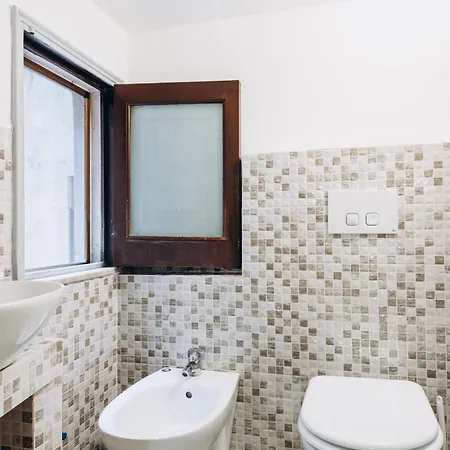 Apartment Fiamingo House